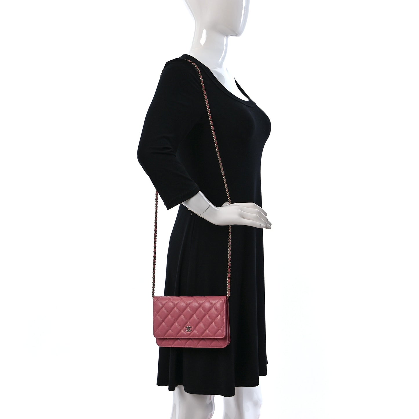 Caviar Quilted Wallet On Chain WOC Dark Pink