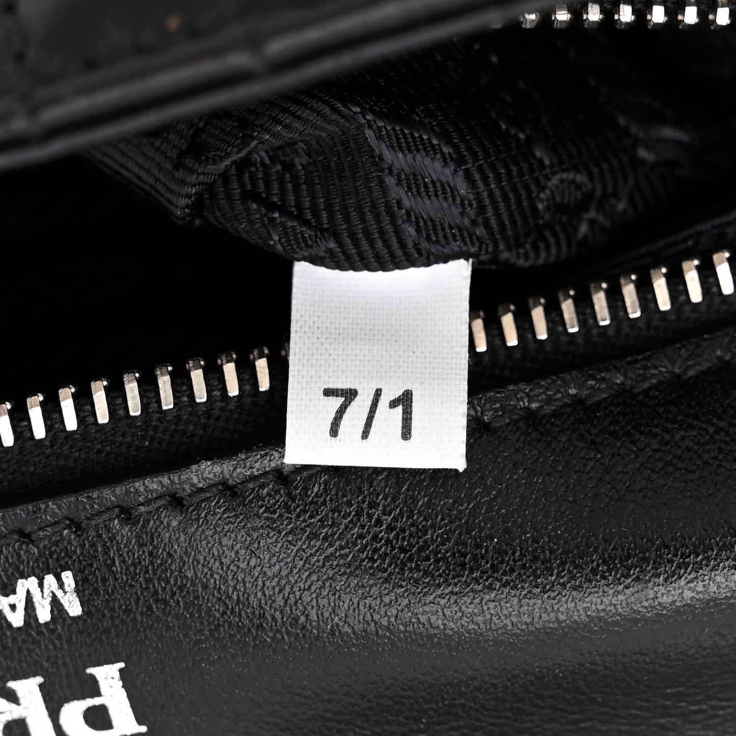 Soft Calfskin Impunture Diagramme Medium Chain Flap Shoulder Bag Black