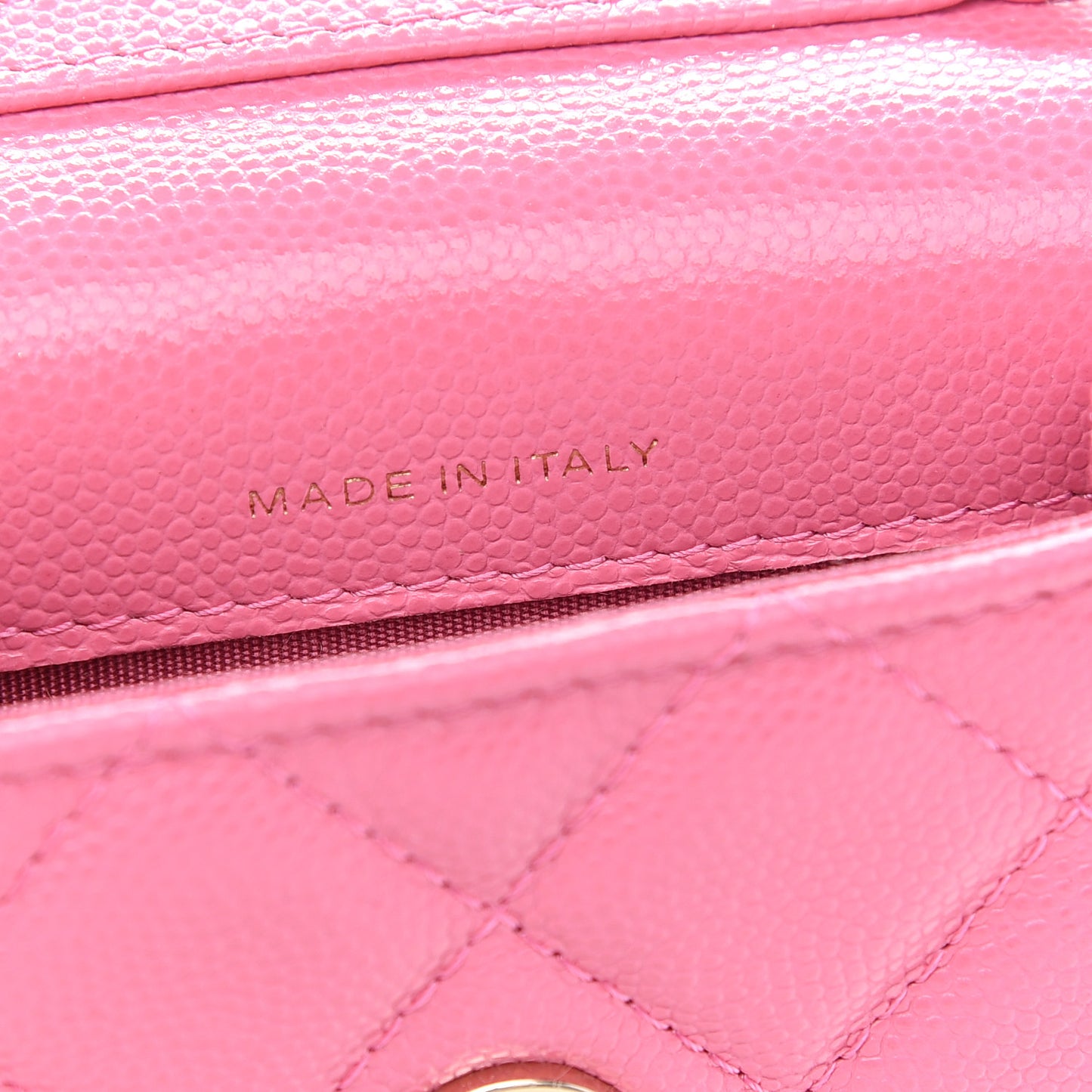 Caviar Quilted Crystal CC Airpods Pro and Phone Case With Chain Pink