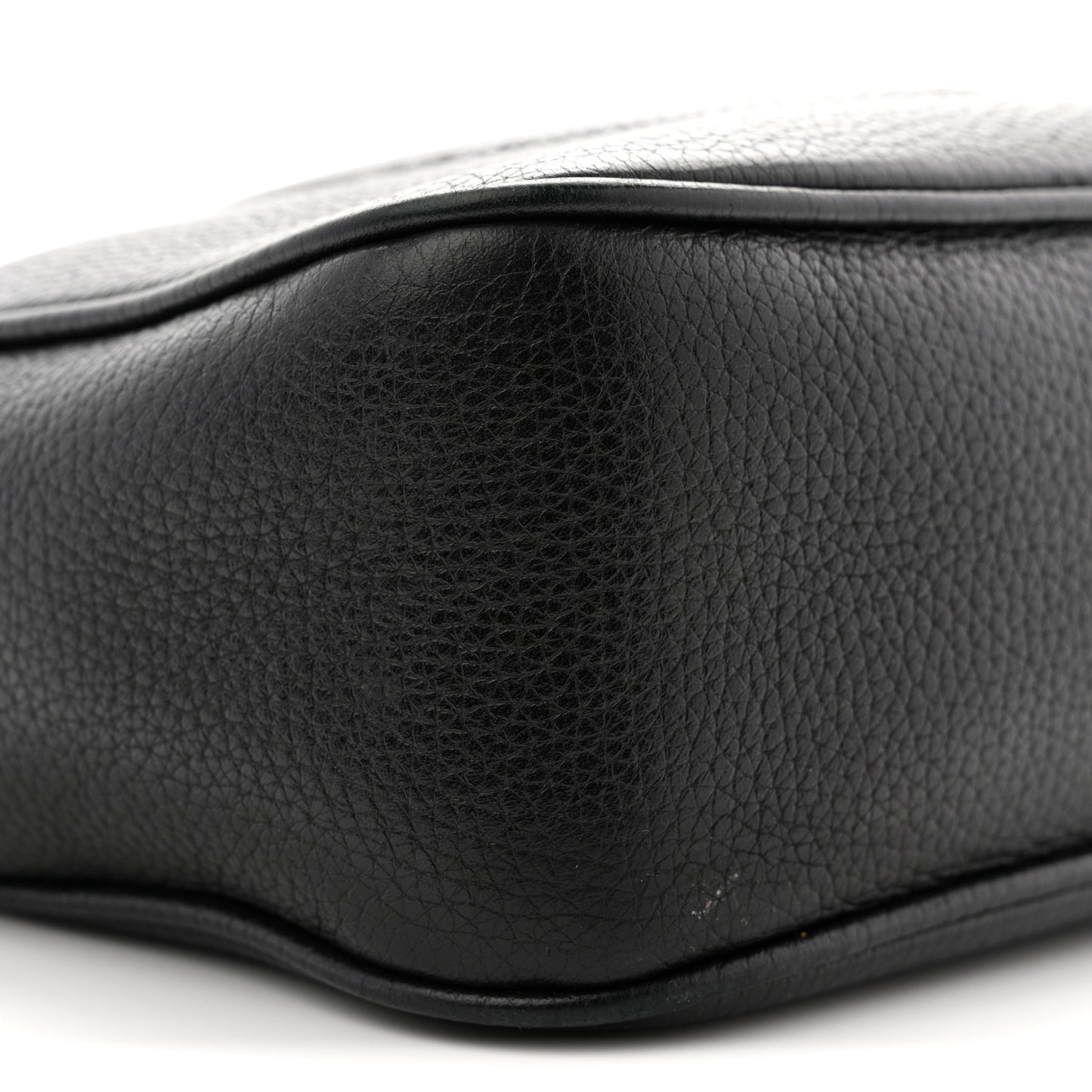Pebbled Calfskin Small Soho Disco Bag Black