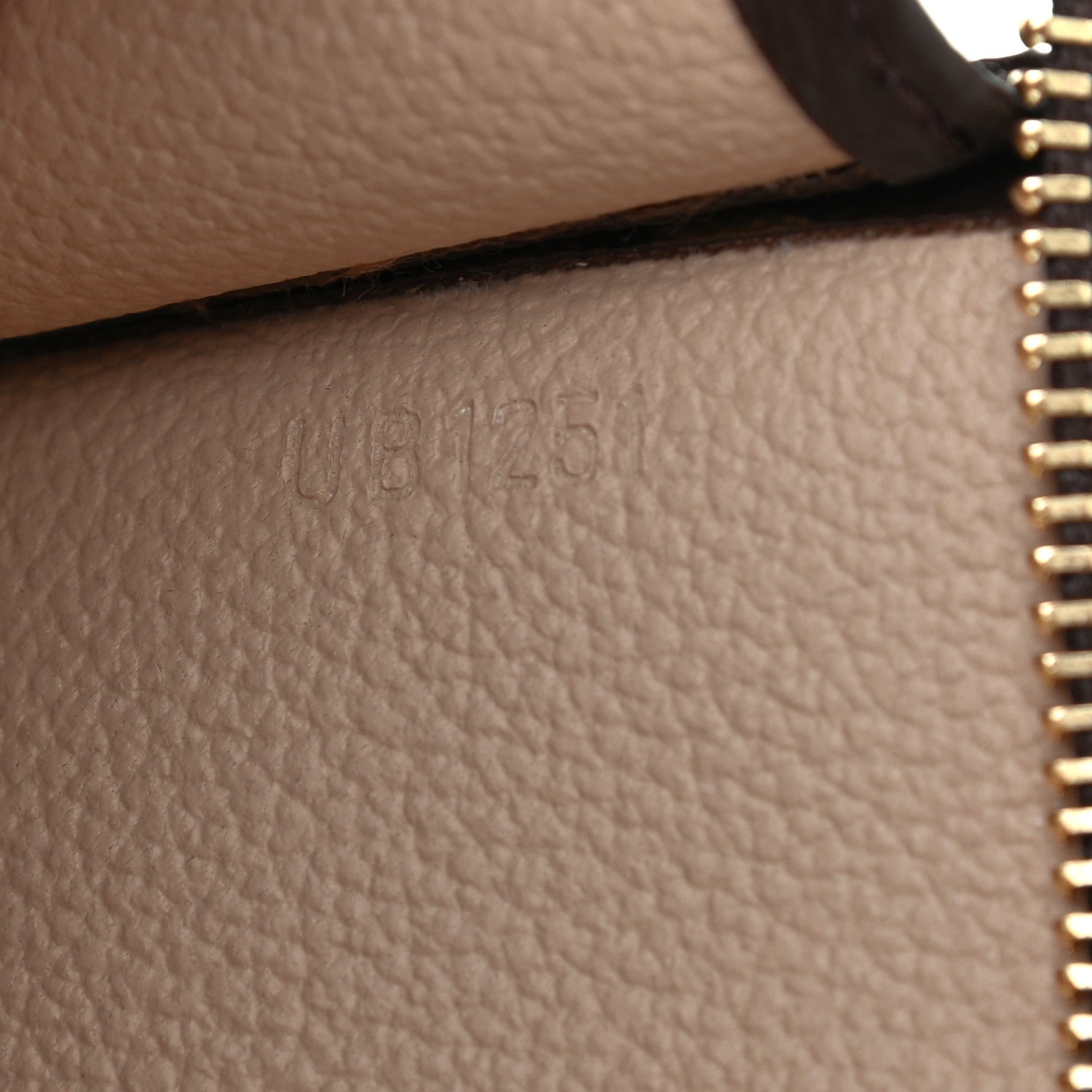 Louis Vuitton Monogram Toiletry Pouch 19 7 of 7