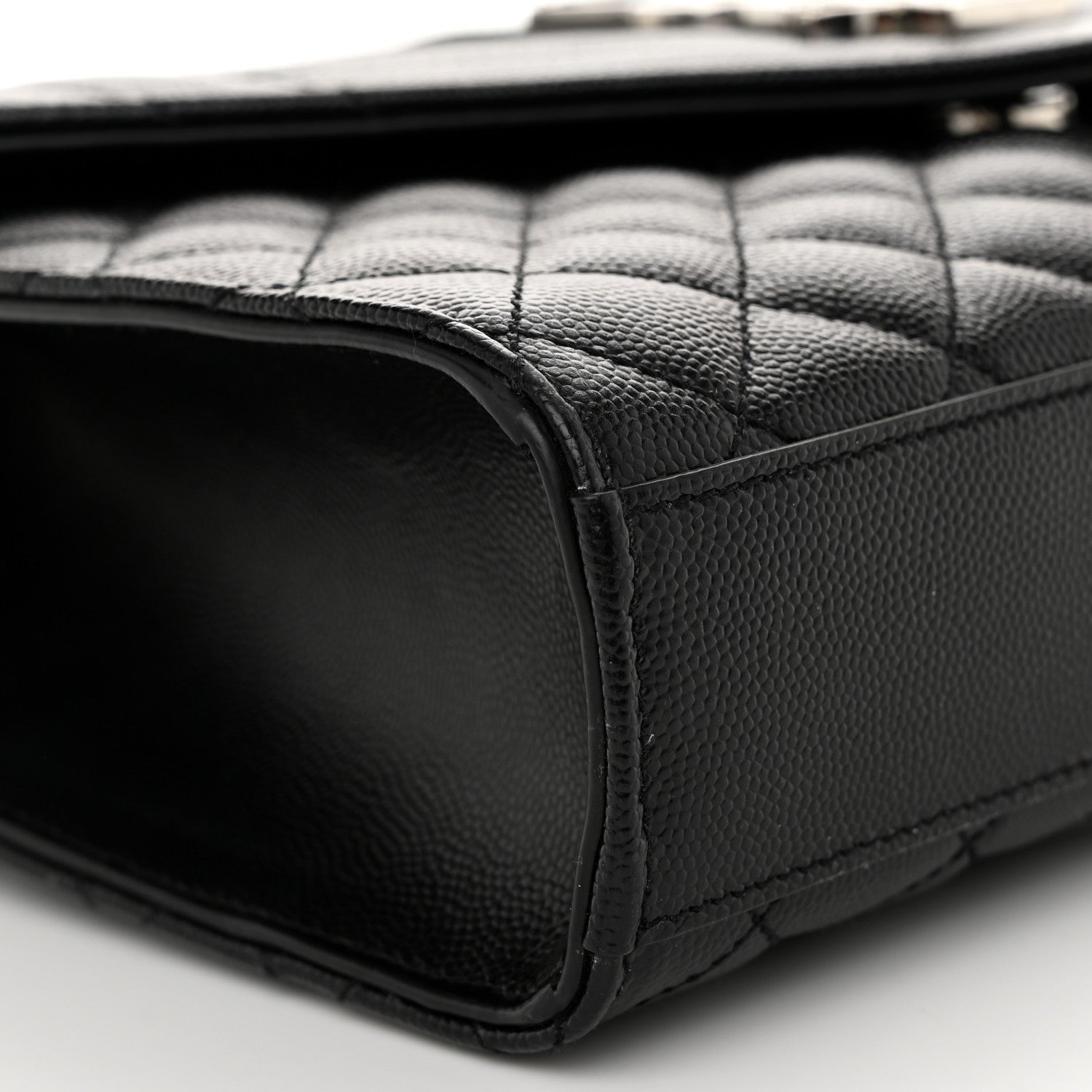 Saint Laurent Grain De Poudre Textured Mixed Matelasse Triquilt Medium Monogram Satchel Black 8 of 10