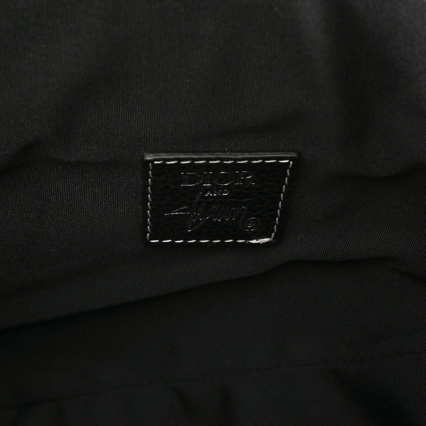 X SHAWN STUSSY Grained Calfskin Bee Saddle Bag Black