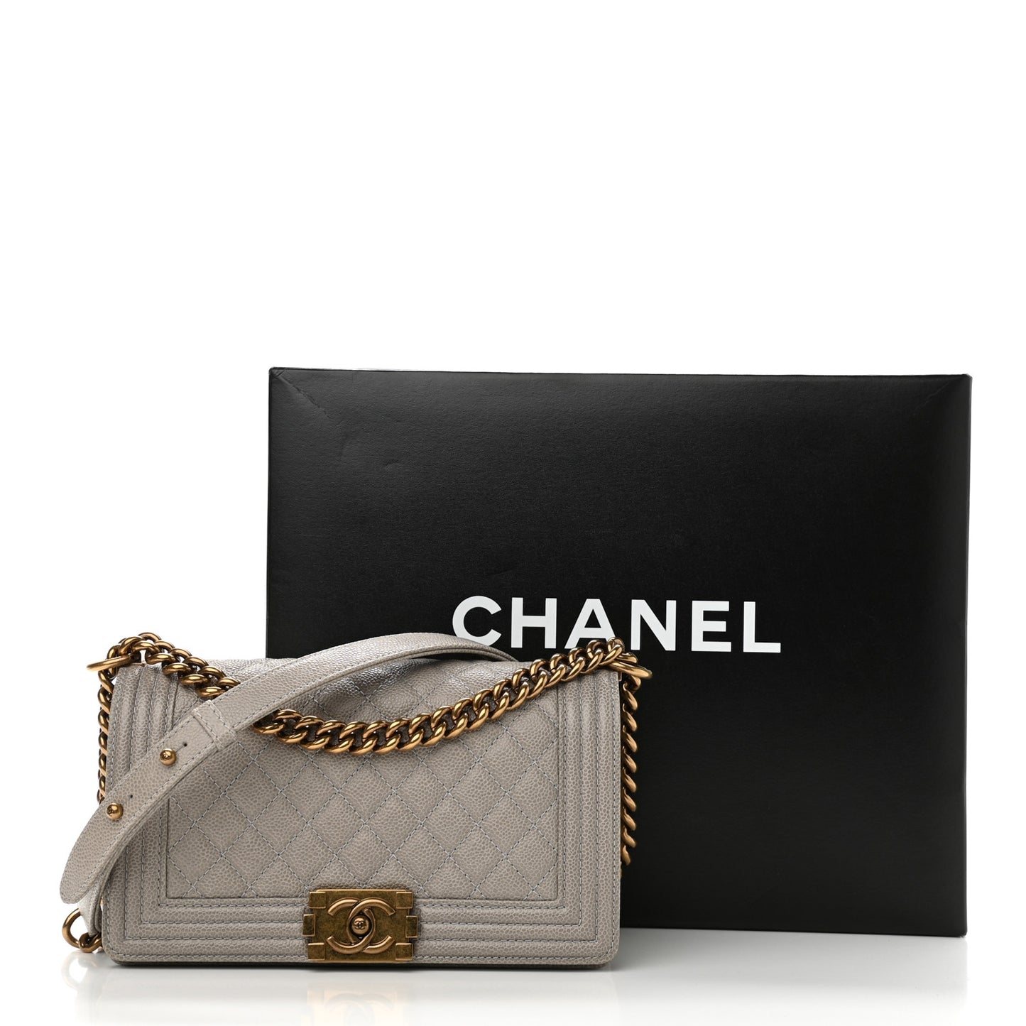 Caviar Quilted Medium Boy Flap Light Grey