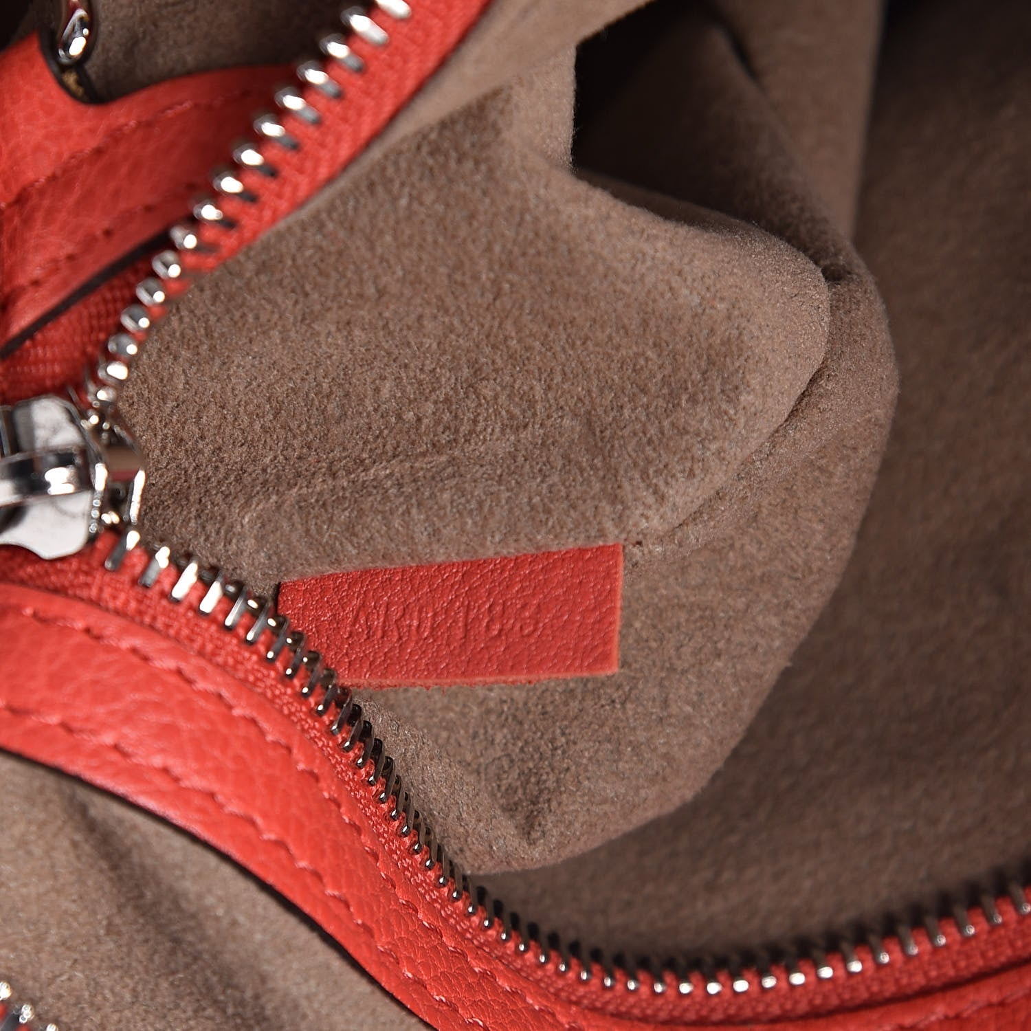 Louis Vuitton Mahina Selene MM Corail 8 of 10