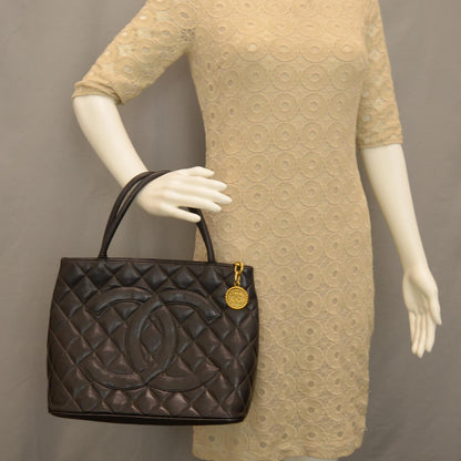 Chanel Caviar Medallion Tote Black 2 of 7