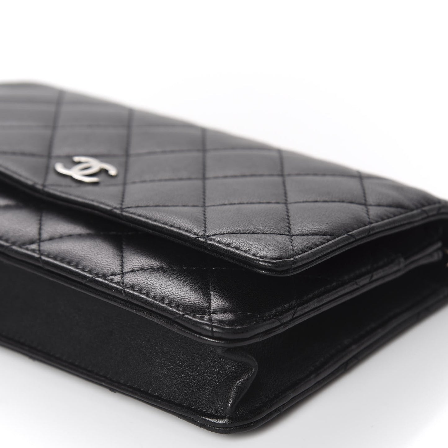 Lambskin Quilted Wallet On Chain WOC Black