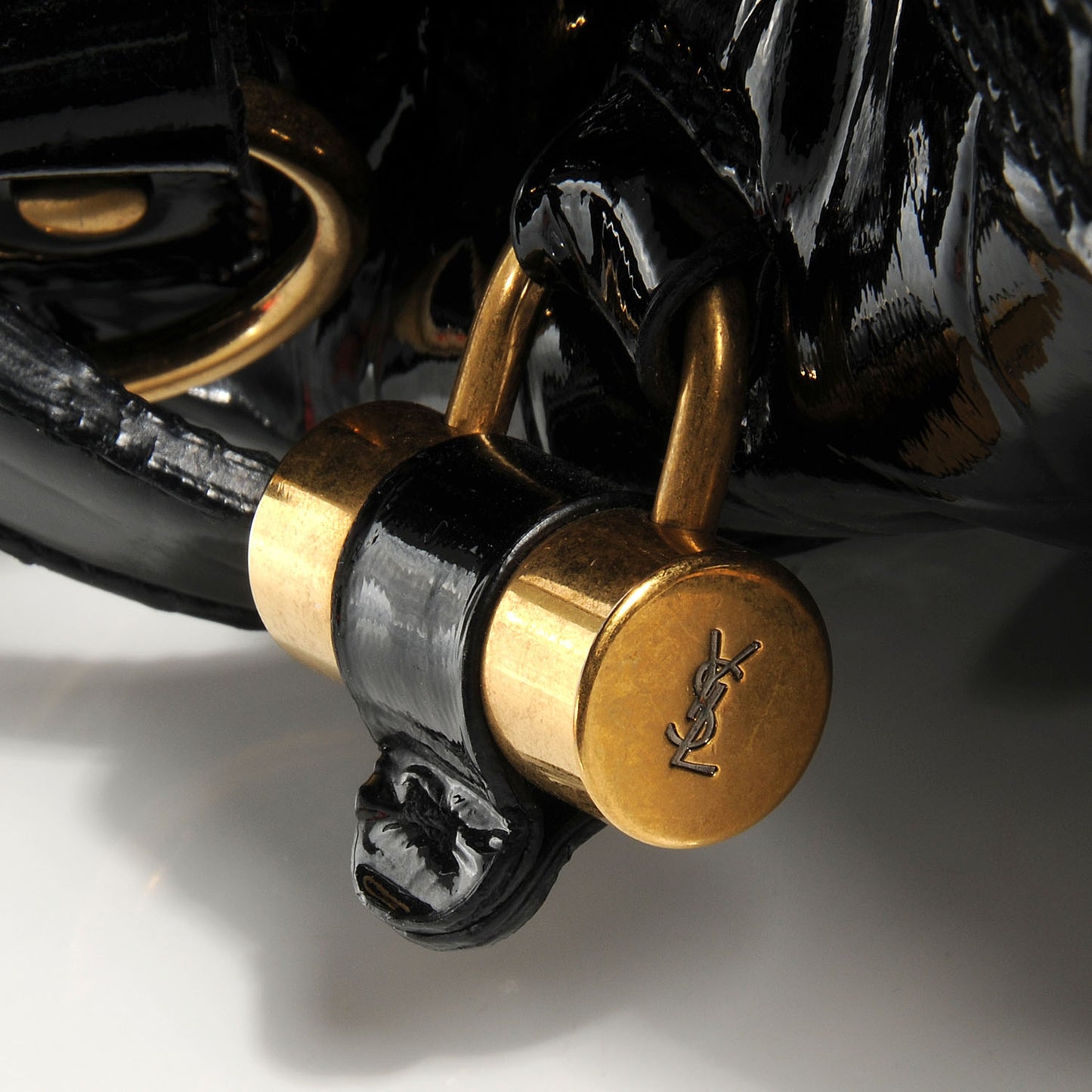 Patent Croc Oversized Muse Black