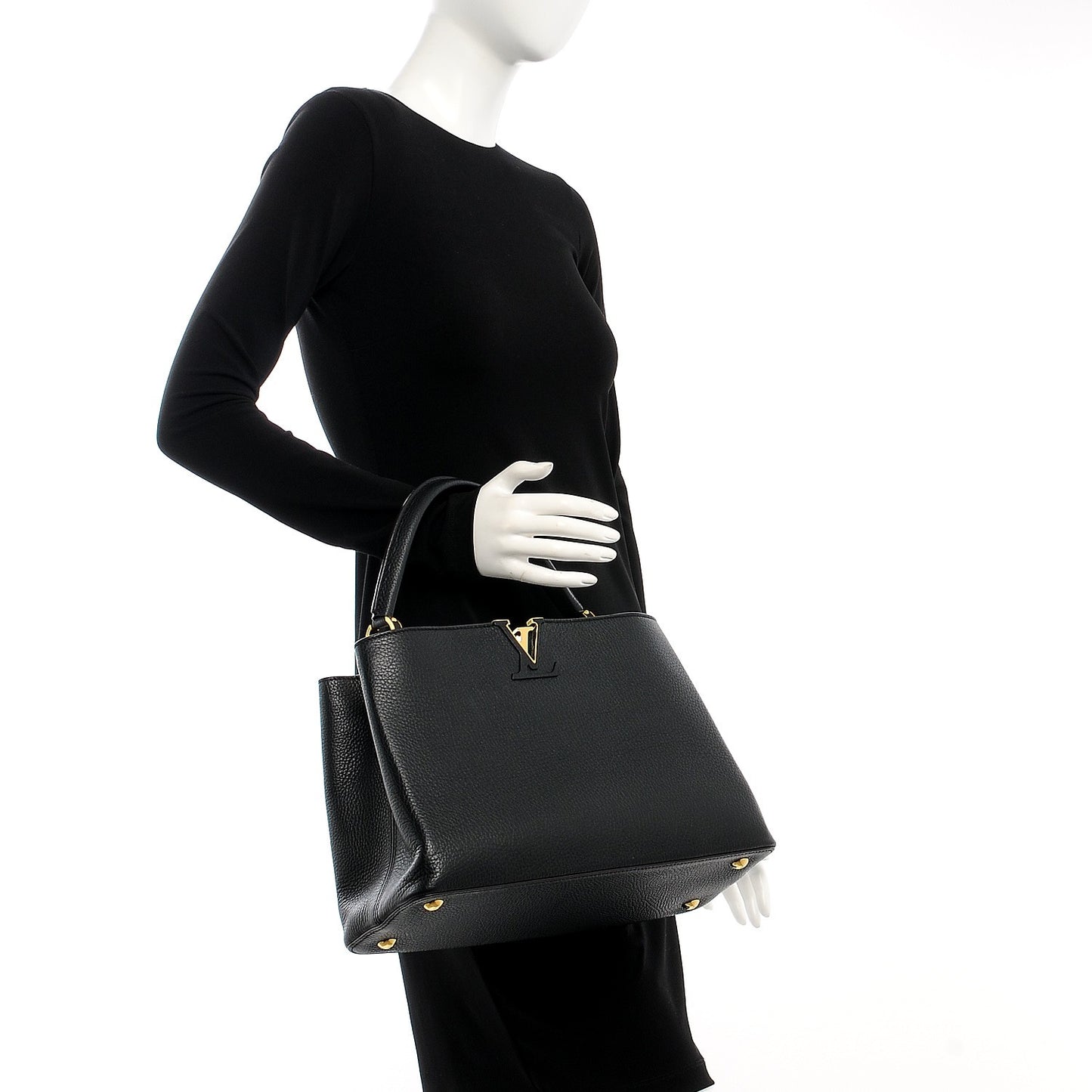 Taurillon Capucines MM Black