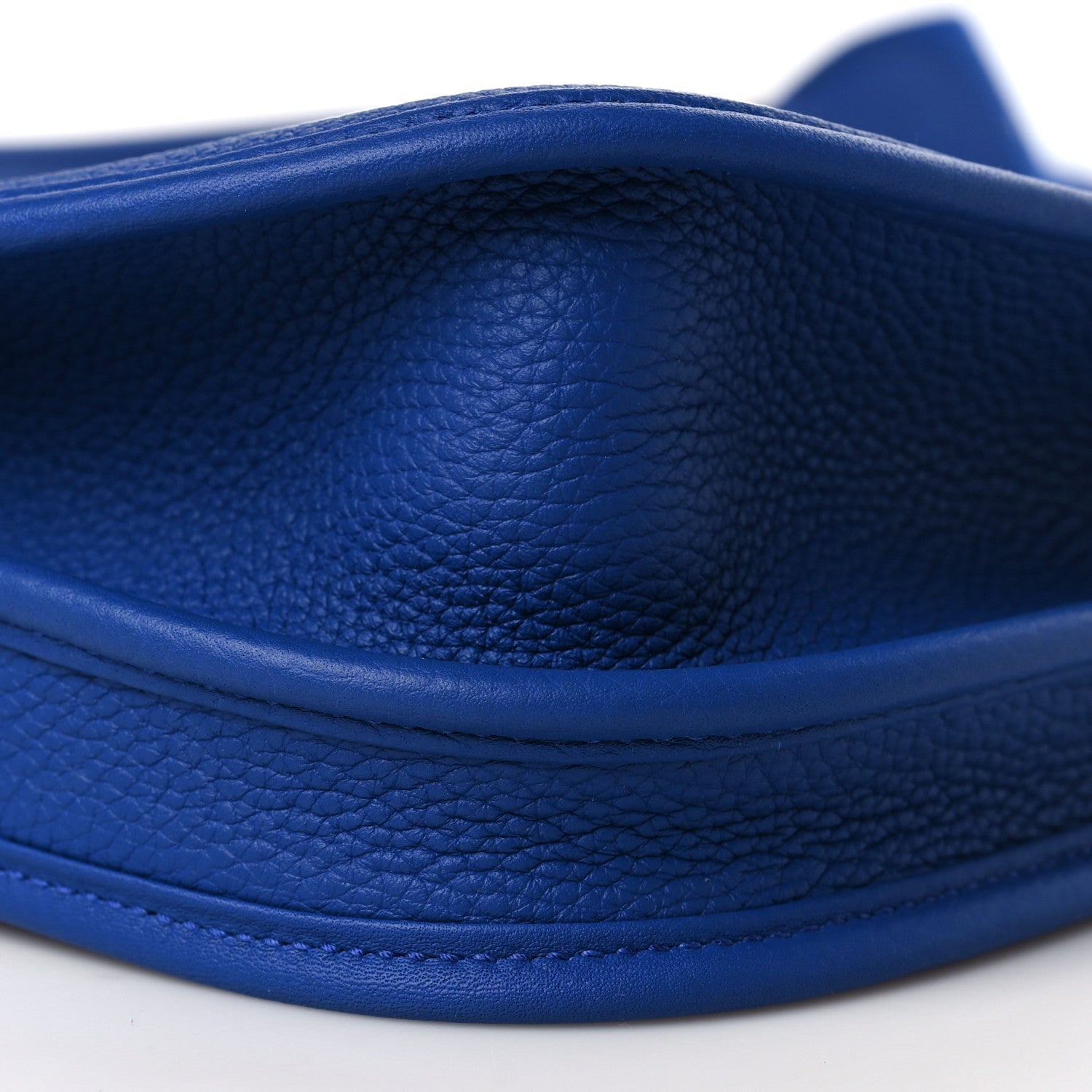 Hermes Taurillon Clemence Evelyne III PM Bleu Royal 9 of 10