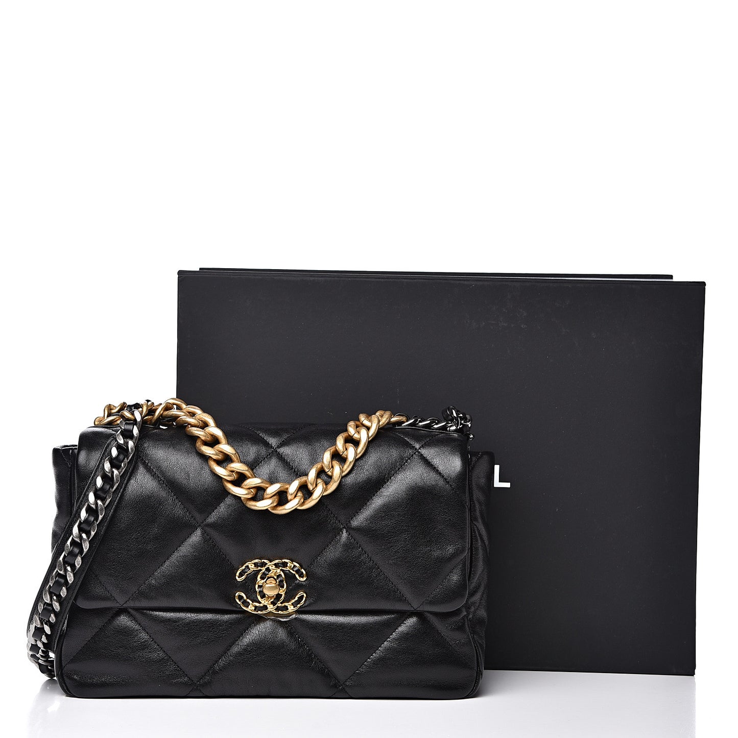 Goatskin Quilted Large 19 Flap Black