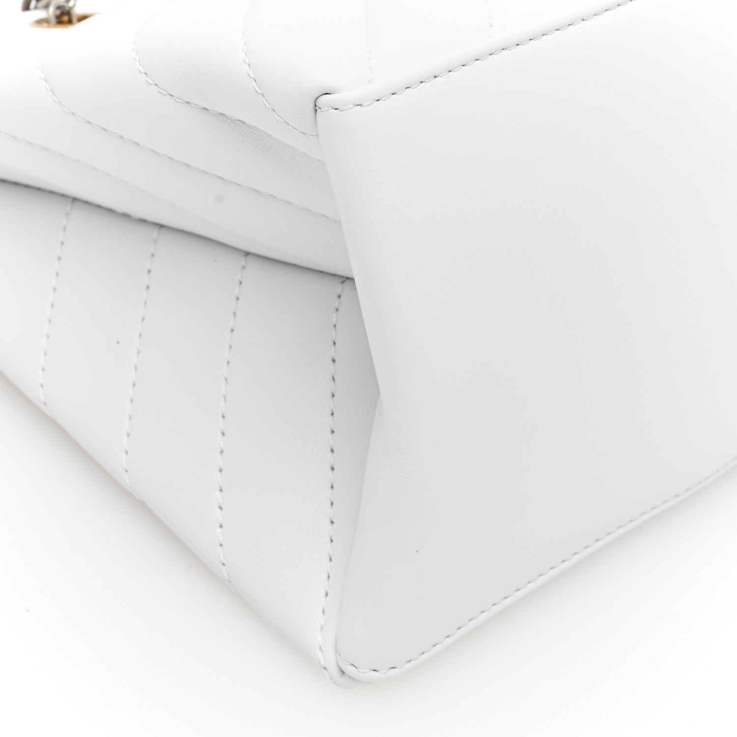 Off-White Calfskin Diagonal Quilted Jackhammer 25 Tote White 9 of 10