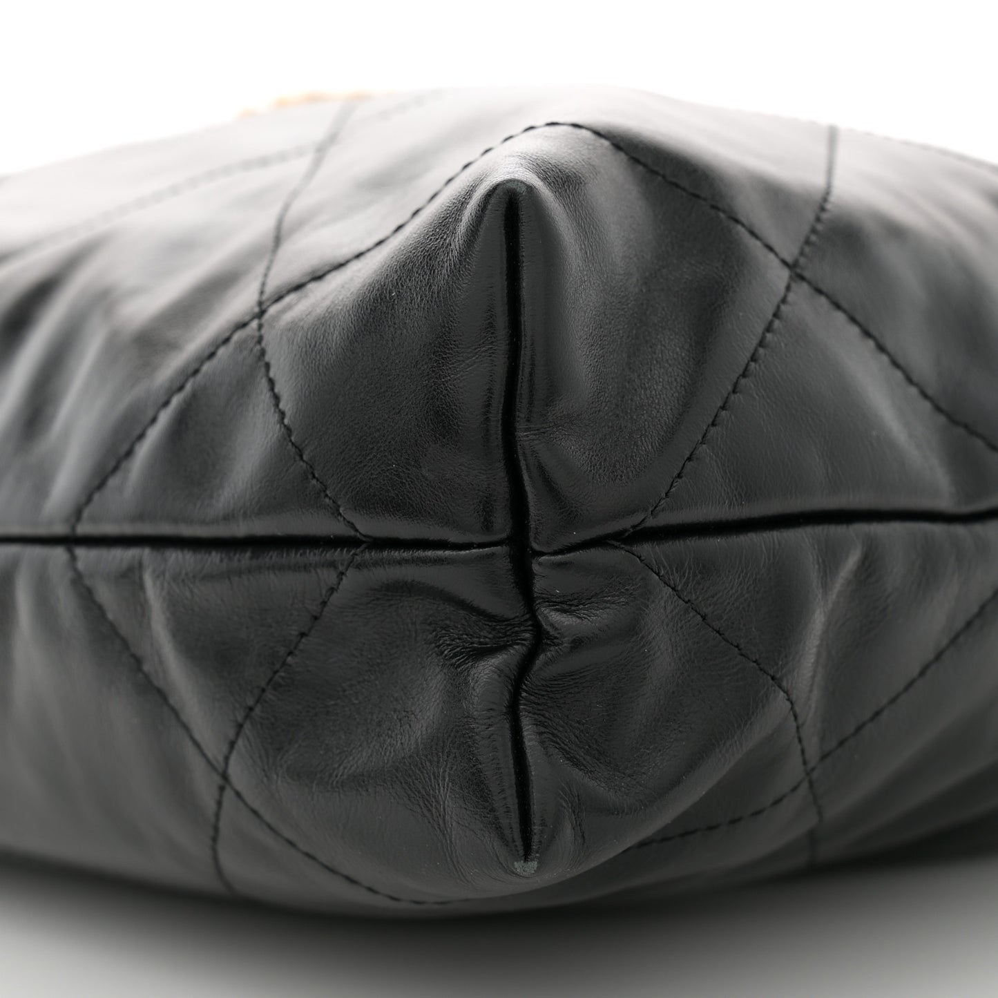 Shiny Calfskin Quilted Small Chanel 22 Black