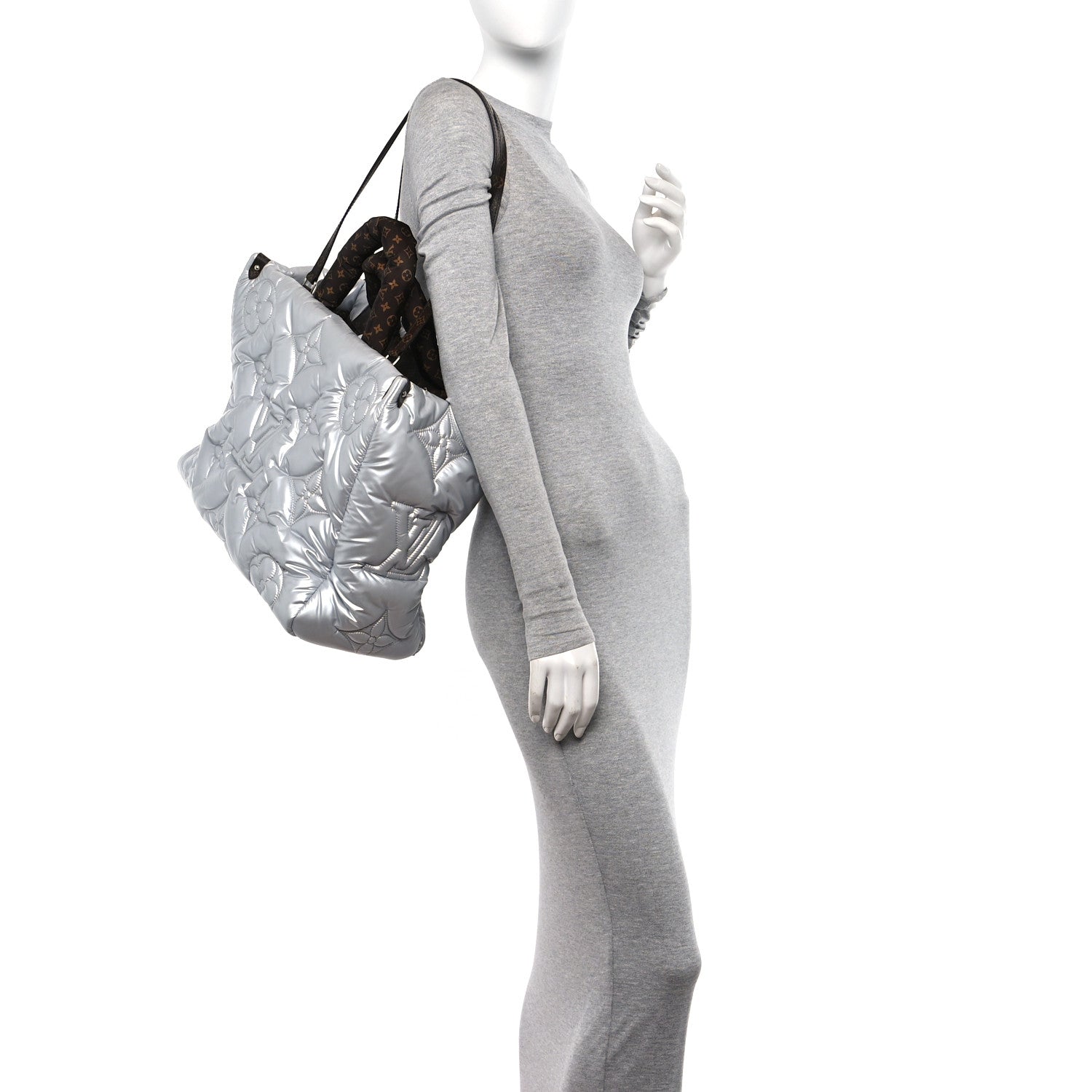Louis Vuitton Econyl Monogram Pillow Giant Onthego GM Silver 2 of 9