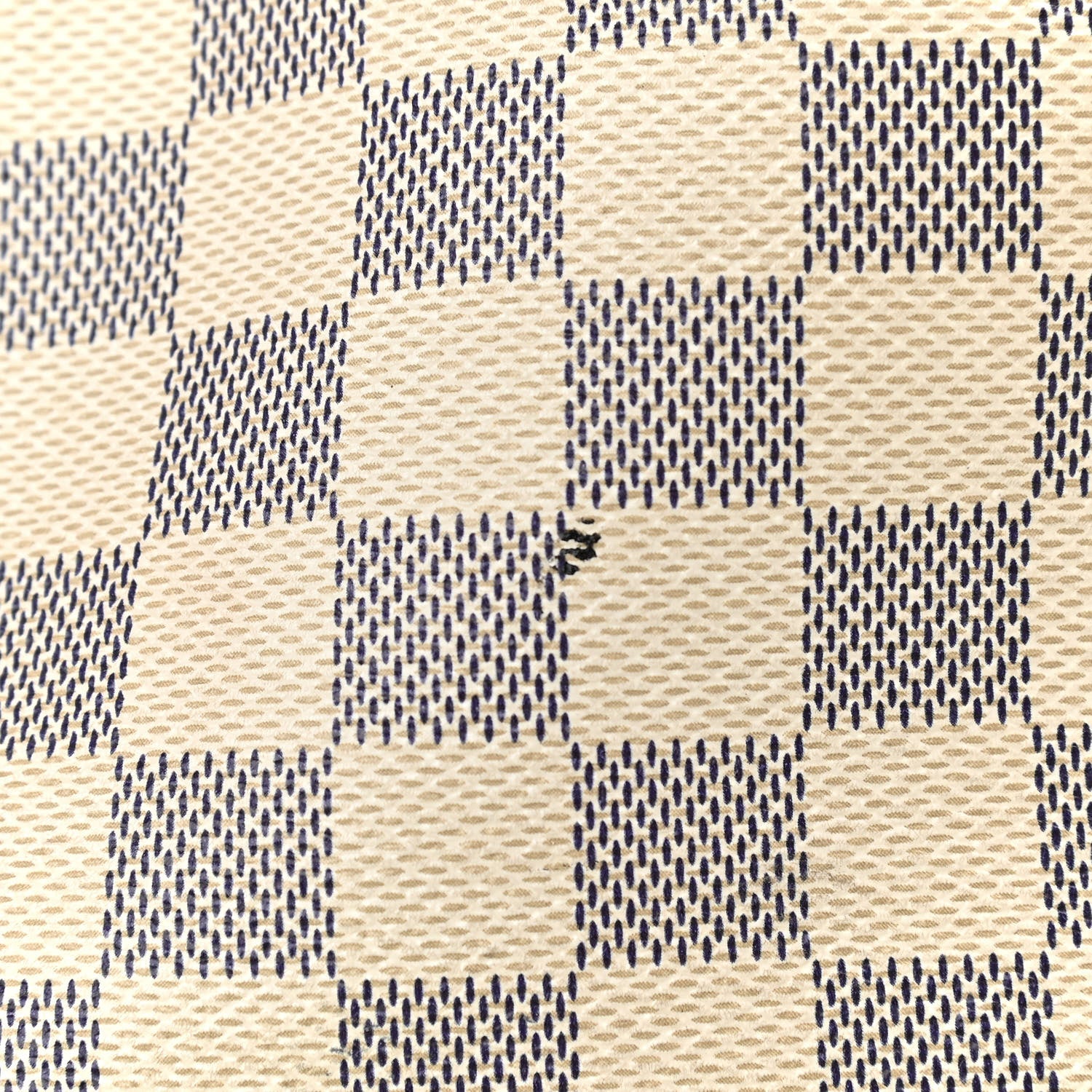 Louis Vuitton Damier Azur Siracusa GM 20 of 22