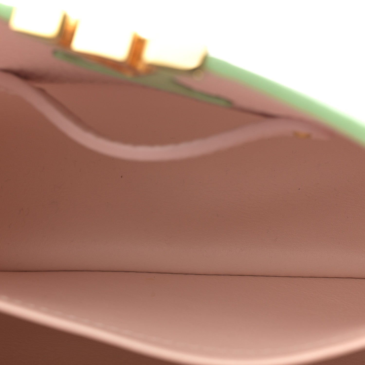 Louis Vuitton Taurillon Mini Capucines Vert Pomme 5 of 9