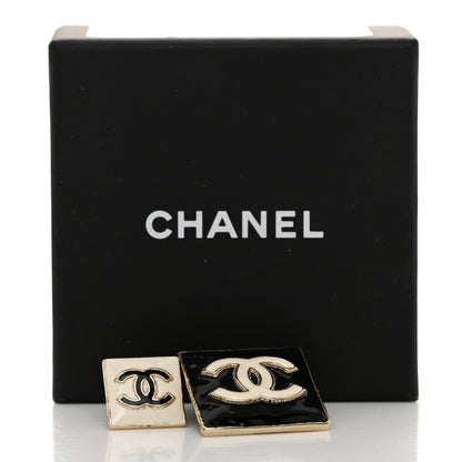 Chanel Enamel CC Brooch Set Gold Black White 4 of 4