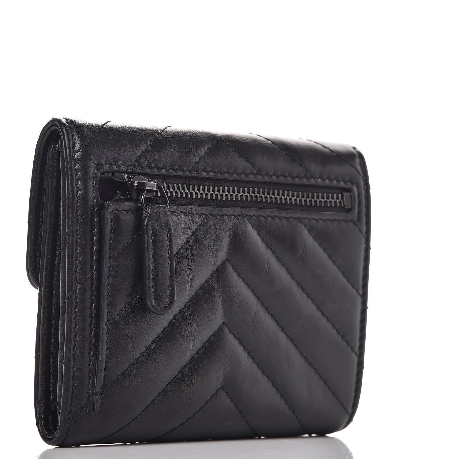 Chanel Aged Calfskin Chevron Quilted Reissue Compact Wallet So Black 3 of 9