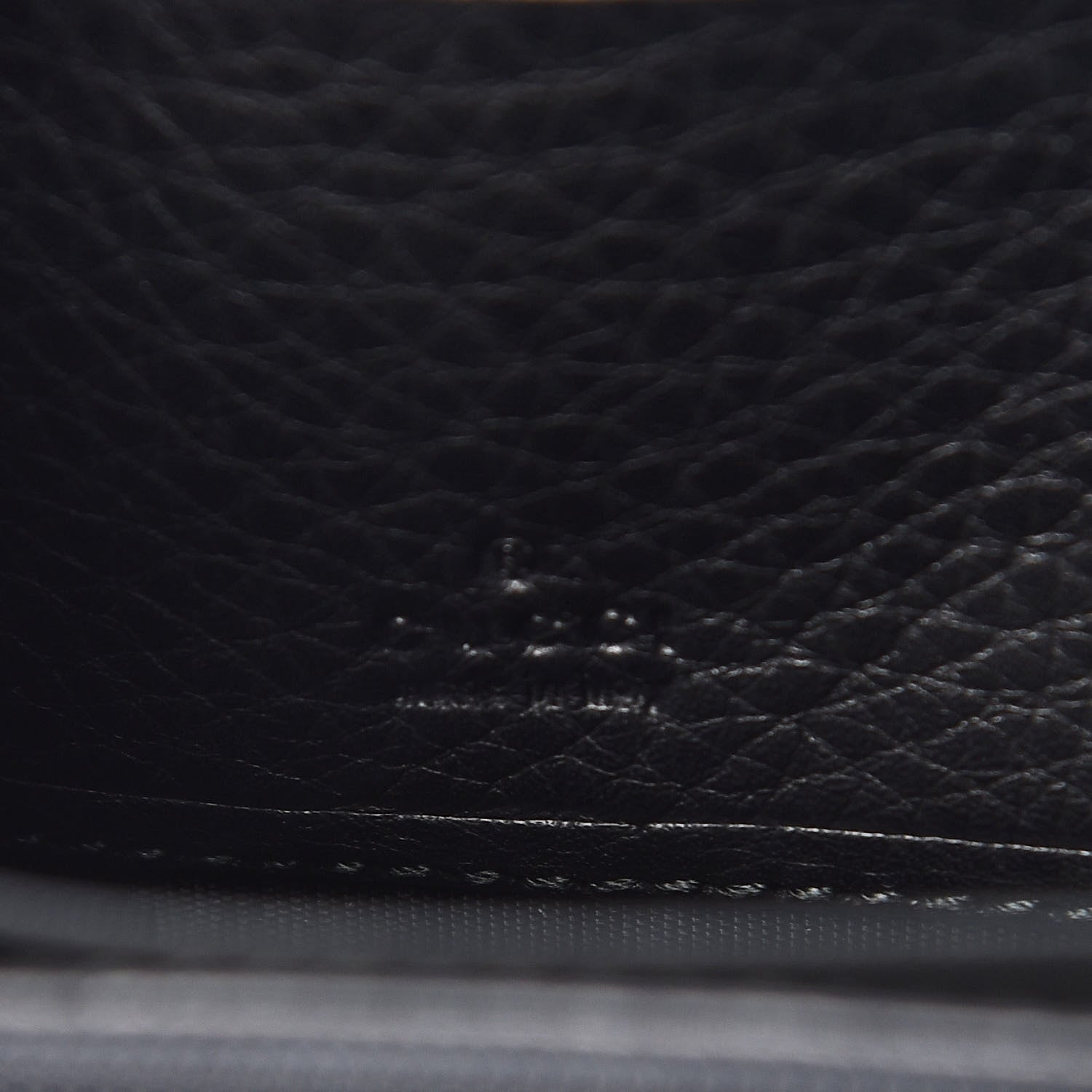 Gucci Pebbled Calfskin Bamboo Tassel Zip Around Wallet Black 6 of 10