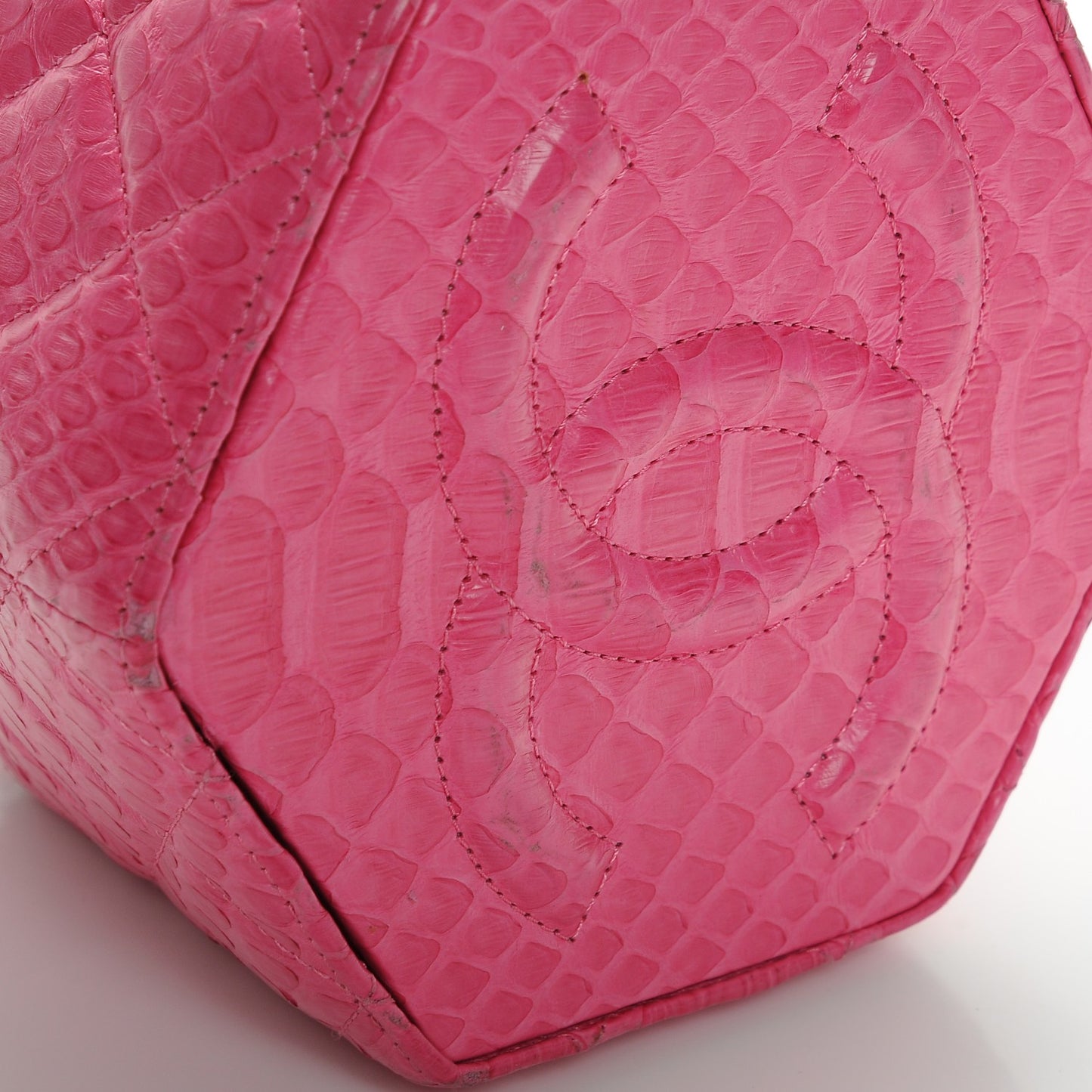 Python Quilted Drawstring Bag Pink