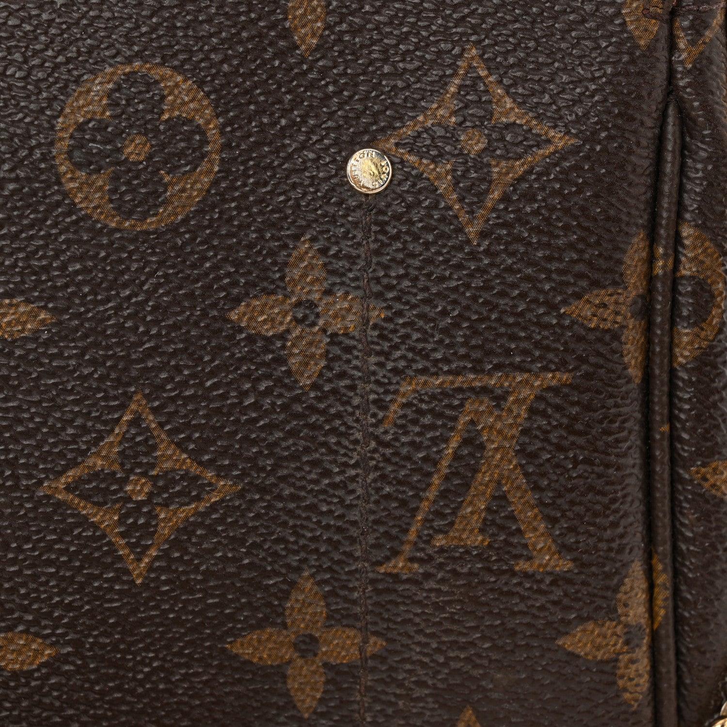 Louis Vuitton Monogram Favorite PM 12 of 22