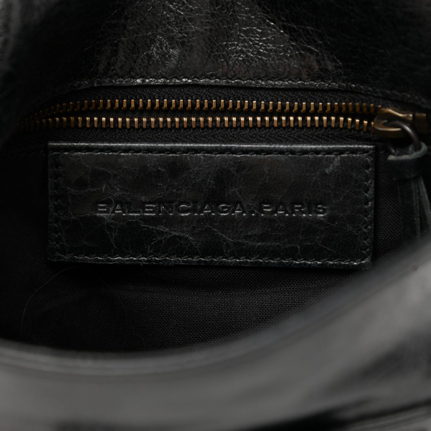 Agneau Classic Hardware Pouch Flap Clutch Black