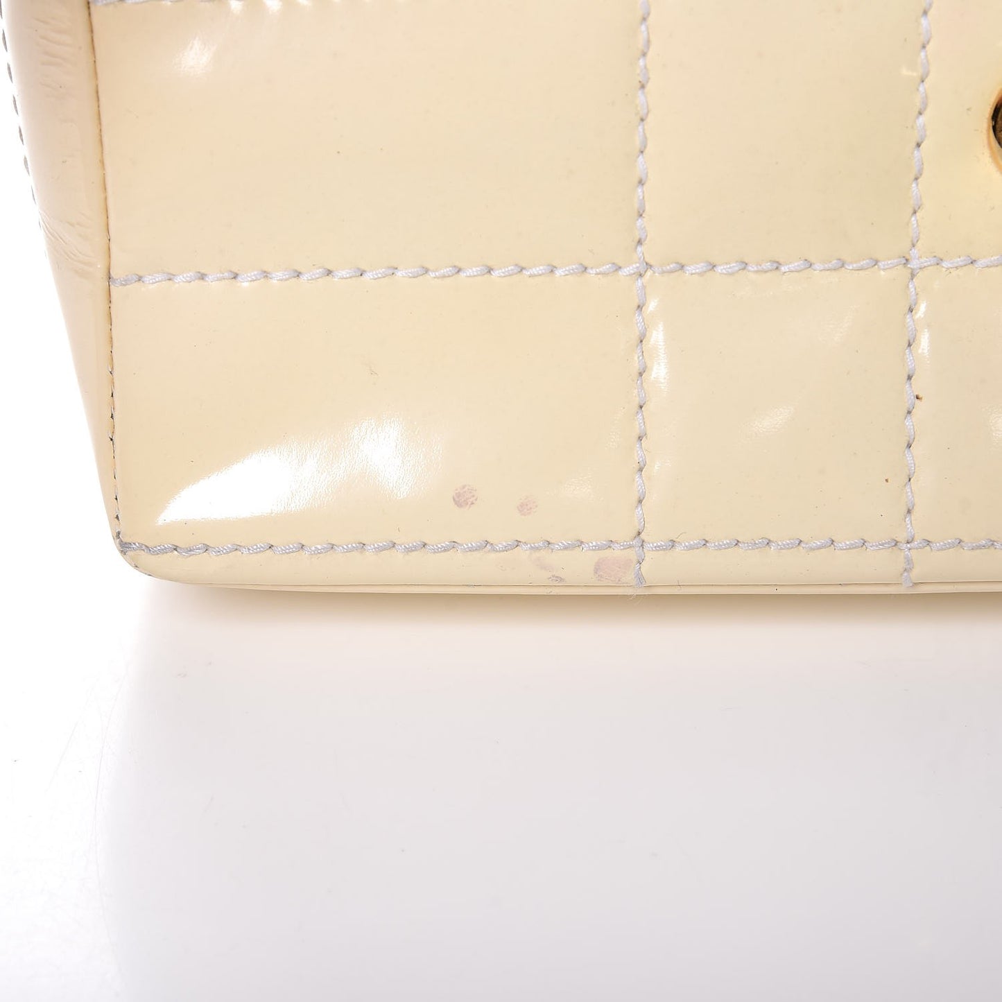 Patent Small Chocolate Bar Flap White