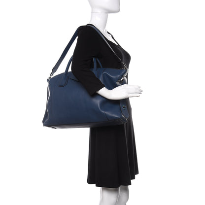Givenchy Smooth Calfskin Medium Soft Antigona Midnight 2 of 10