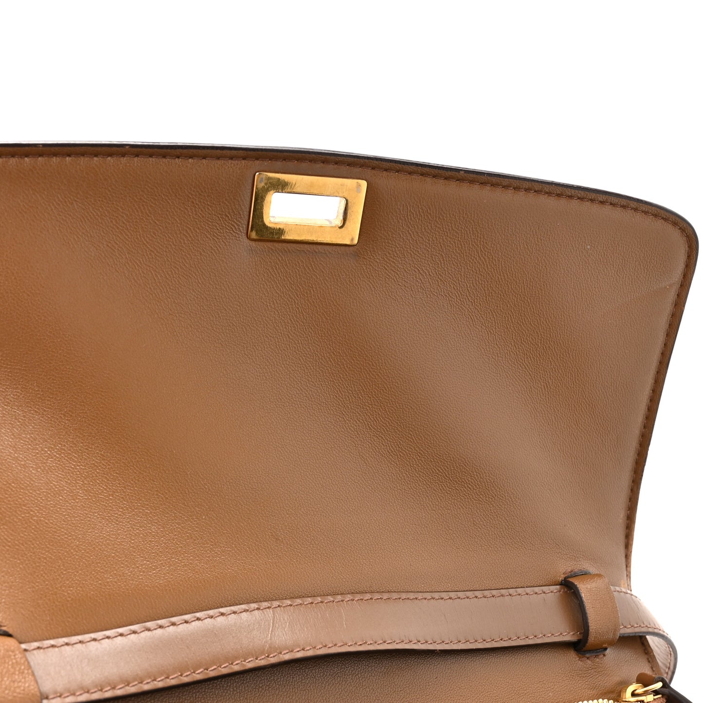 Smooth Calfskin Medium Classic Box Flap Bag Light Camel