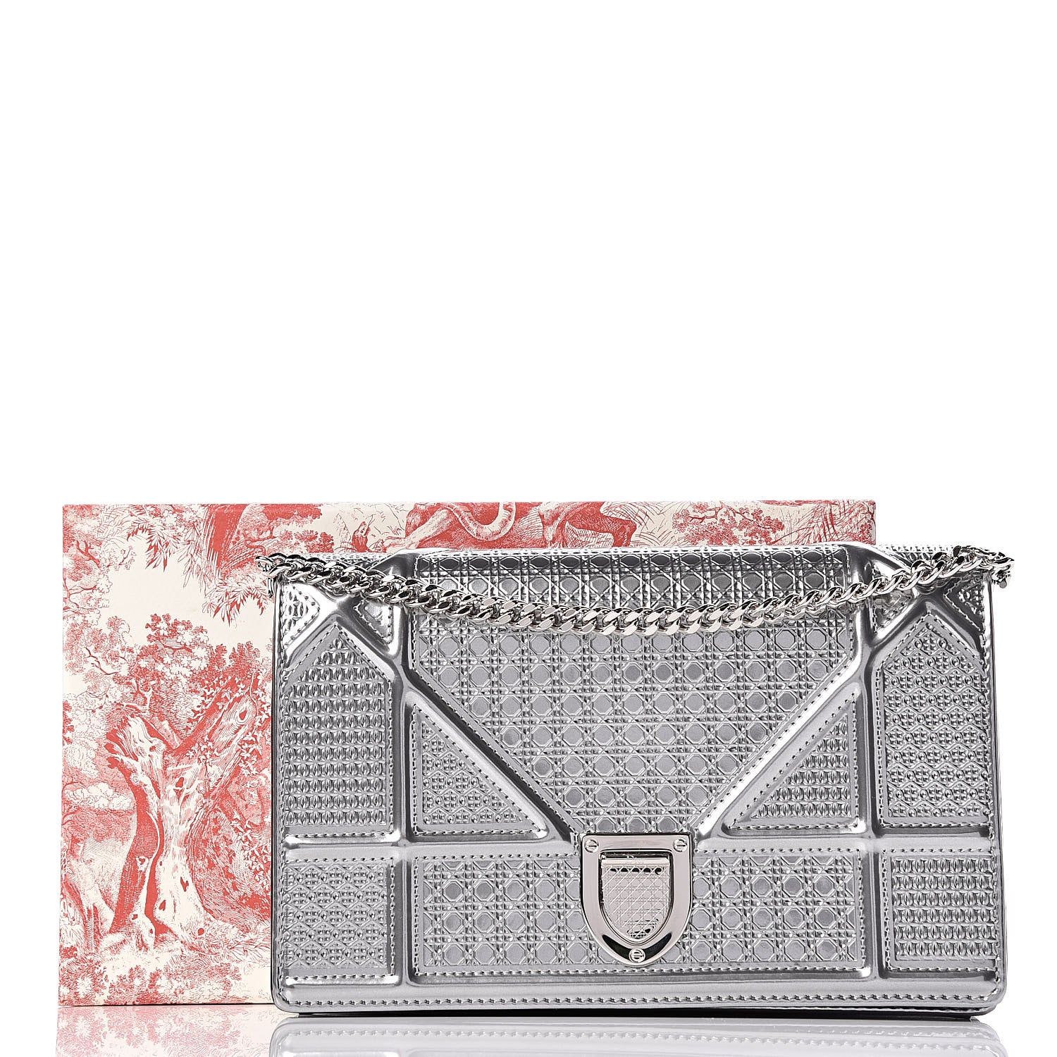 Christian Dior Metallic Patent Micro-Cannage Diorama Wallet on Chain Pouch Silver 9 of 9