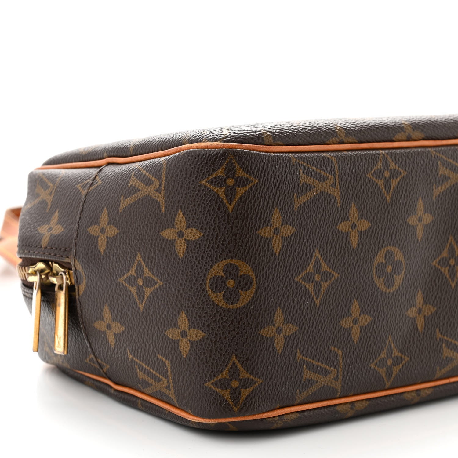 Louis Vuitton Monogram Cite MM 8 of 11