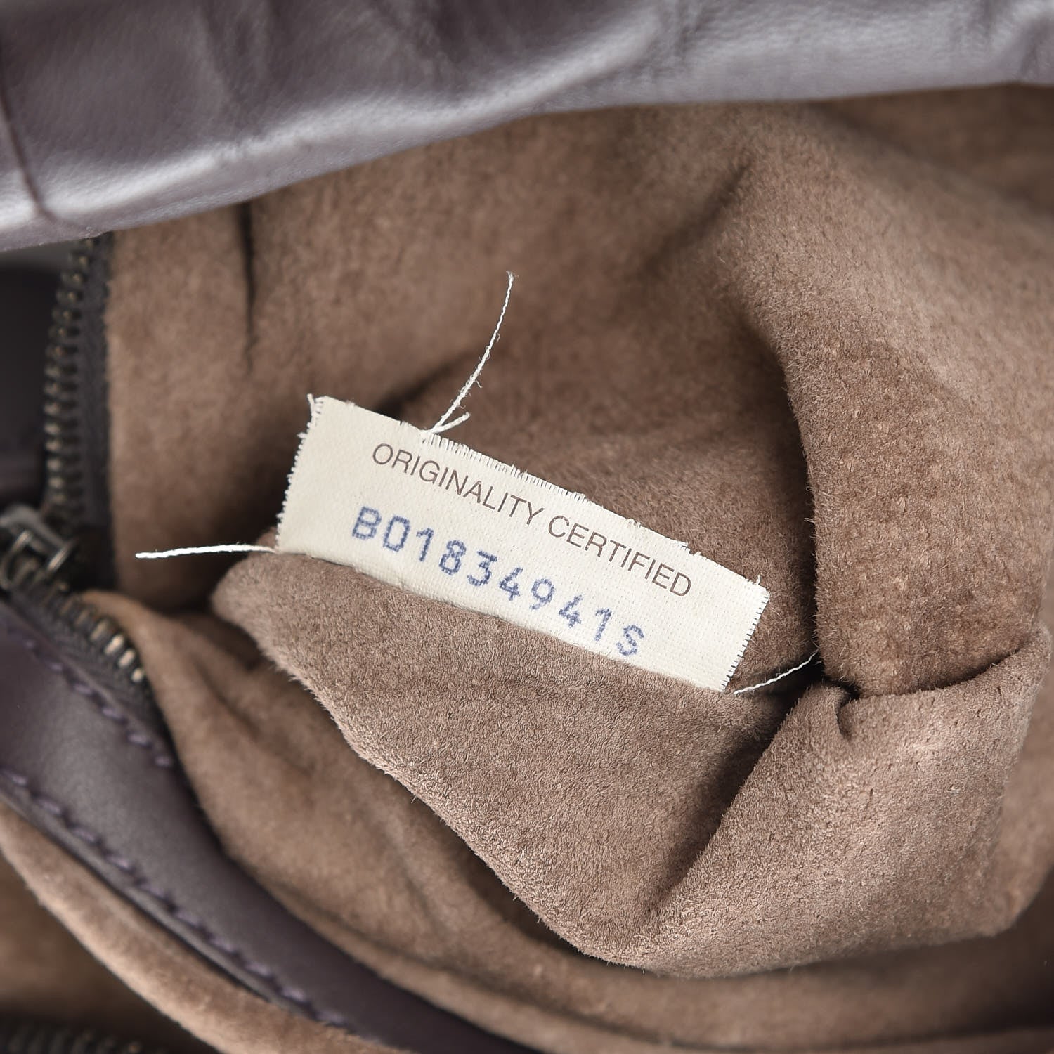 Bottega Veneta Nappa Intrecciato Medium Veneta Hobo 7 of 9