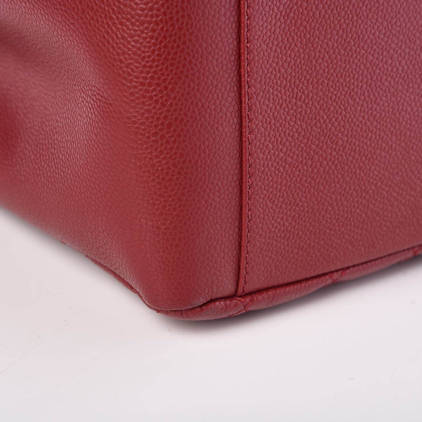 Caviar Quilted Grand Shopping Tote GST Red