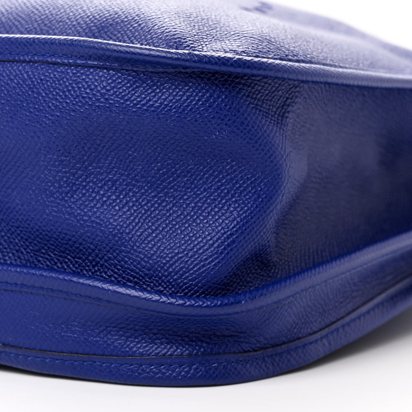 Epsom Evelyne III GM Bleu Electrique