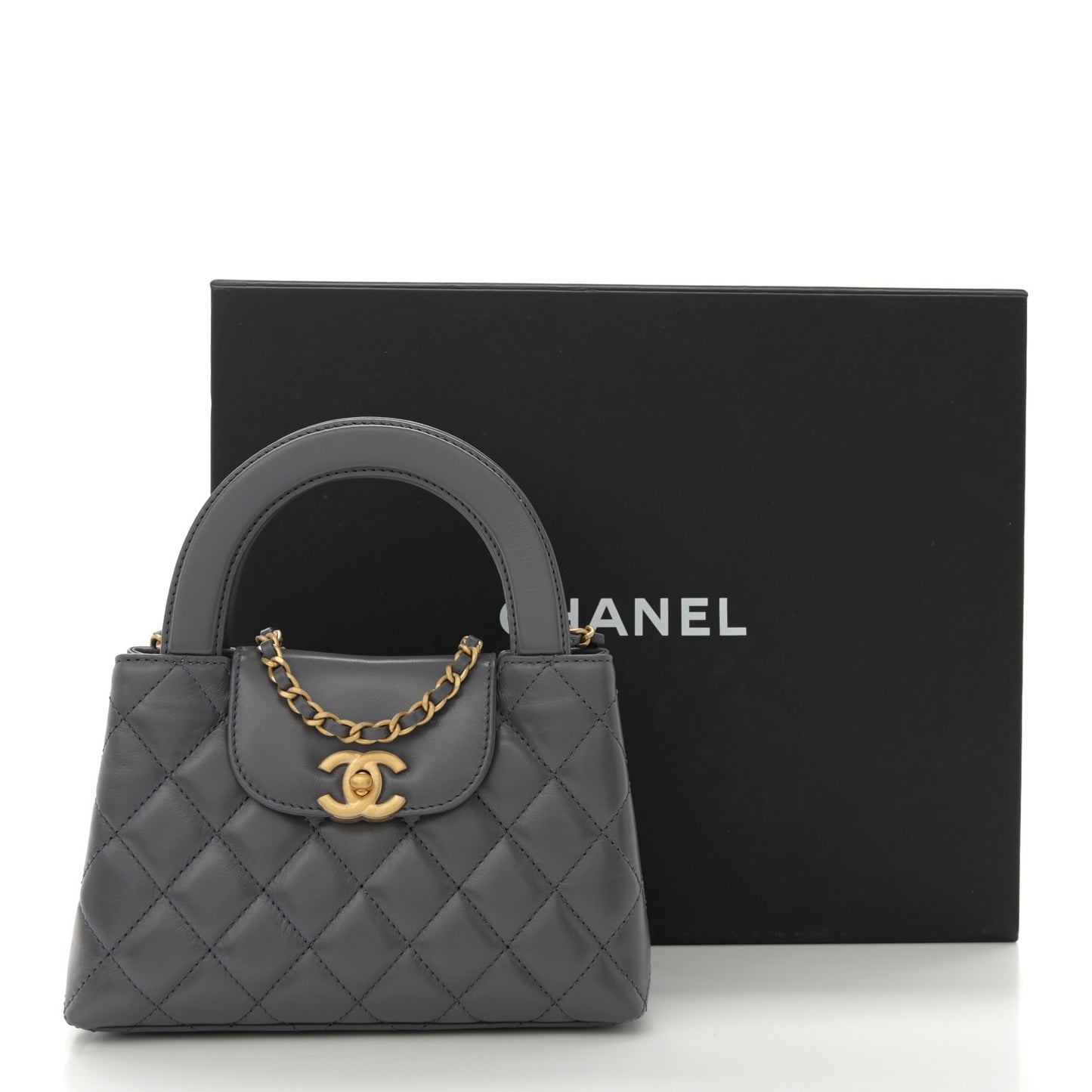 Shiny Aged Calfskin Quilted Nano Kelly Shopper Grey