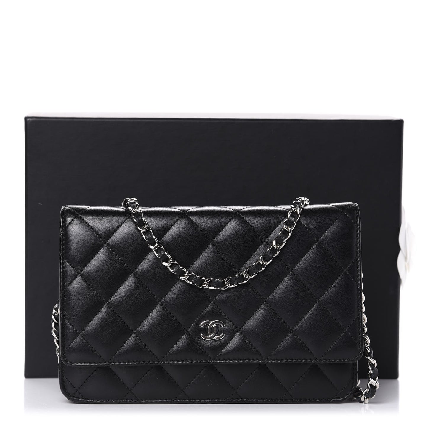 Lambskin Quilted Wallet On Chain WOC Black