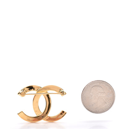 Chanel Metal Paris Button CC Large Brooch Gold 2 of 4