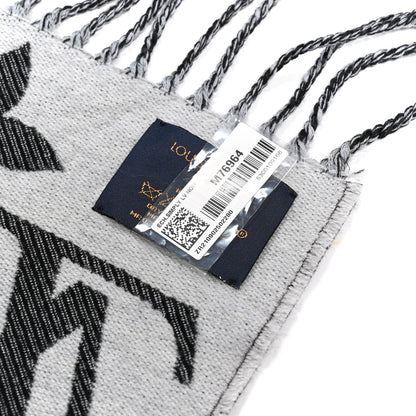 Louis Vuitton Wool Simply LV Scarf Black 3 of 4