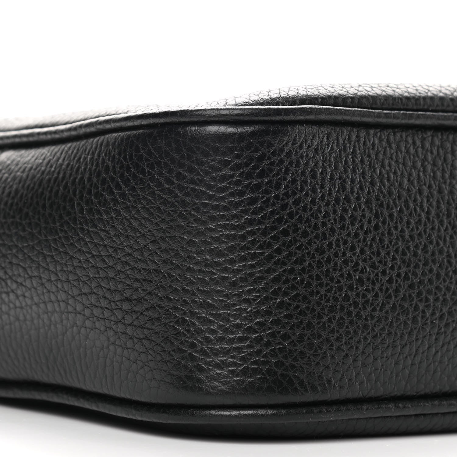 Gucci Pebbled Calfskin Small Soho Disco Bag Black 9 of 10