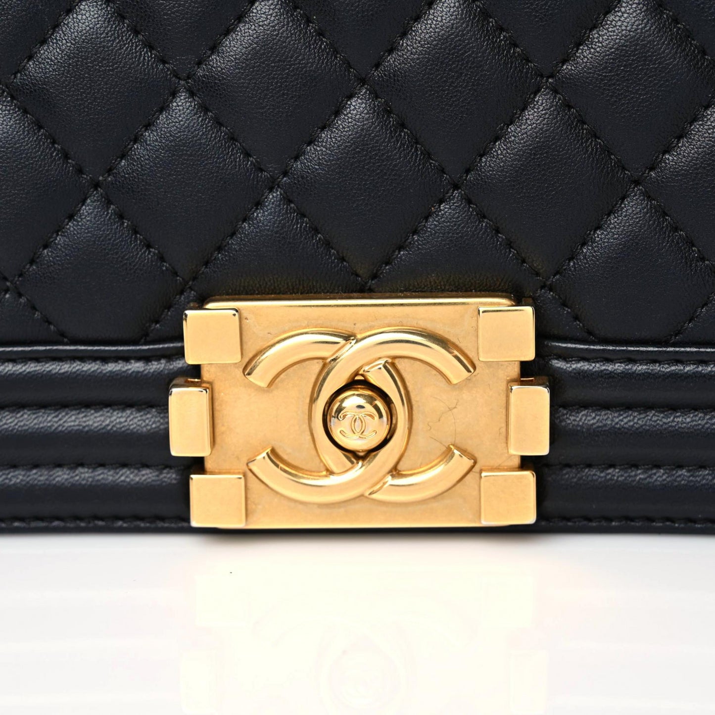 Lambskin Quilted Small Boy Flap Black