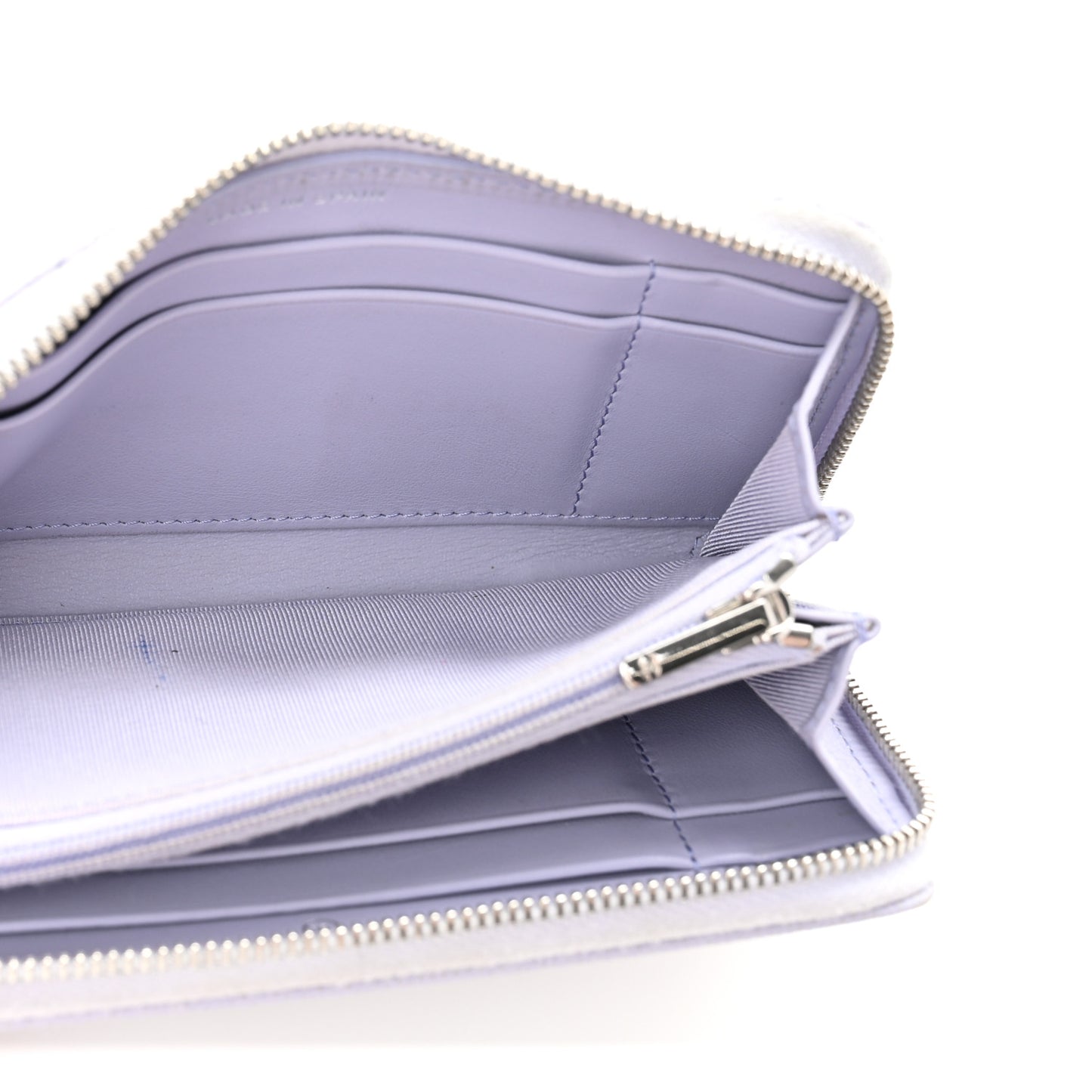 Caviar Quilted Medium Zip Around Wallet Light Purple