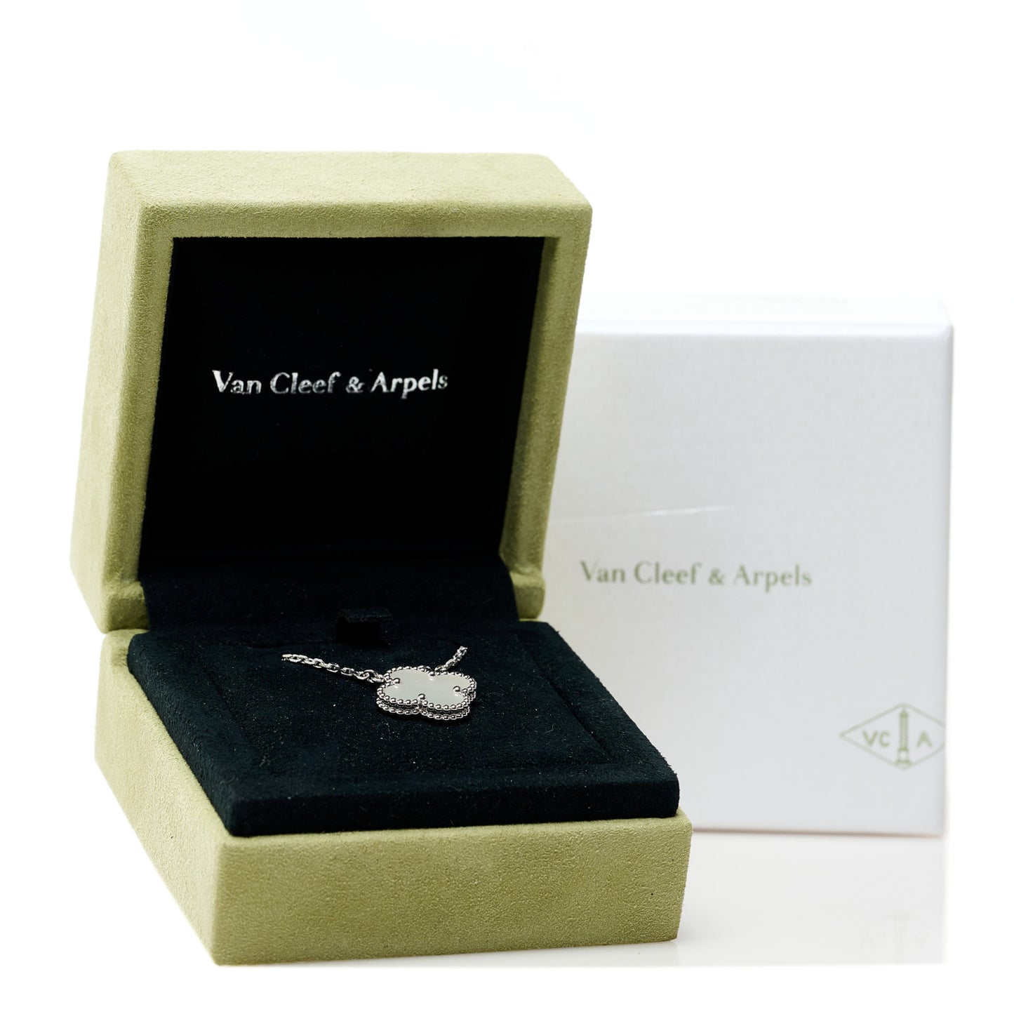 18K White Gold Mother of Pearl Vintage Alhambra Pendant Necklace