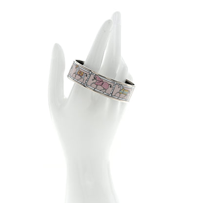 Hermes Enamel Printed Wide Tenues Et Couvertures Bracelet 65 2 of 5