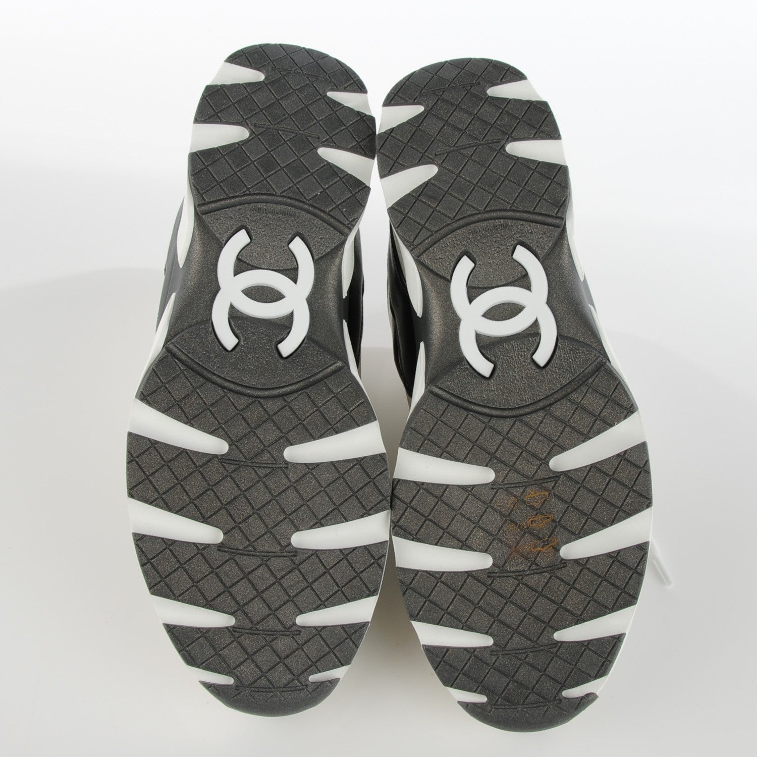 Chanel Suede Calfskin CC Sneakers 37 White Grey 6 of 9