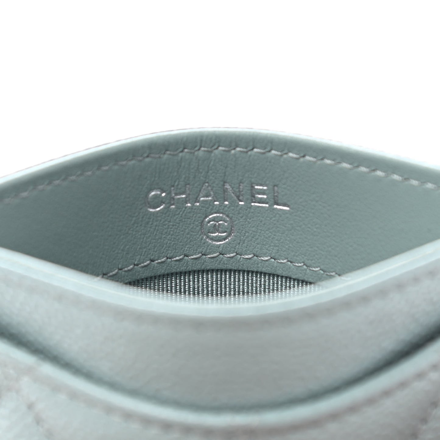 Caviar Quilted Card Holder Light Blue