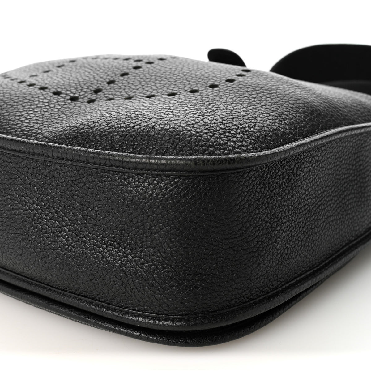 Taurillon Clemence EVELYNE III GM Black