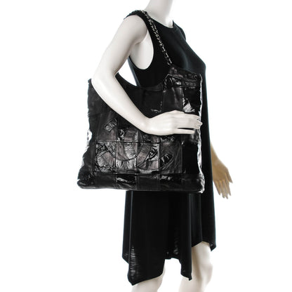 Chanel Patent Calfskin Patchwork Brooklyn Tote Black 2 of 8