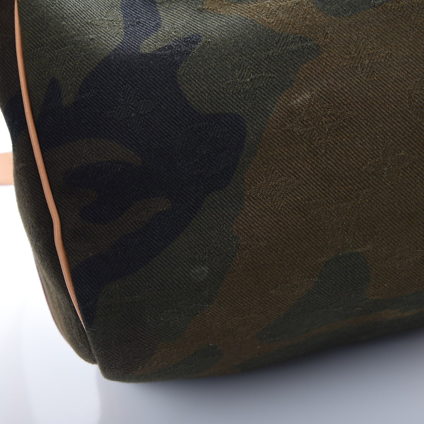 X SUPREME Monogram Camouflage Keepall Bandouliere 45