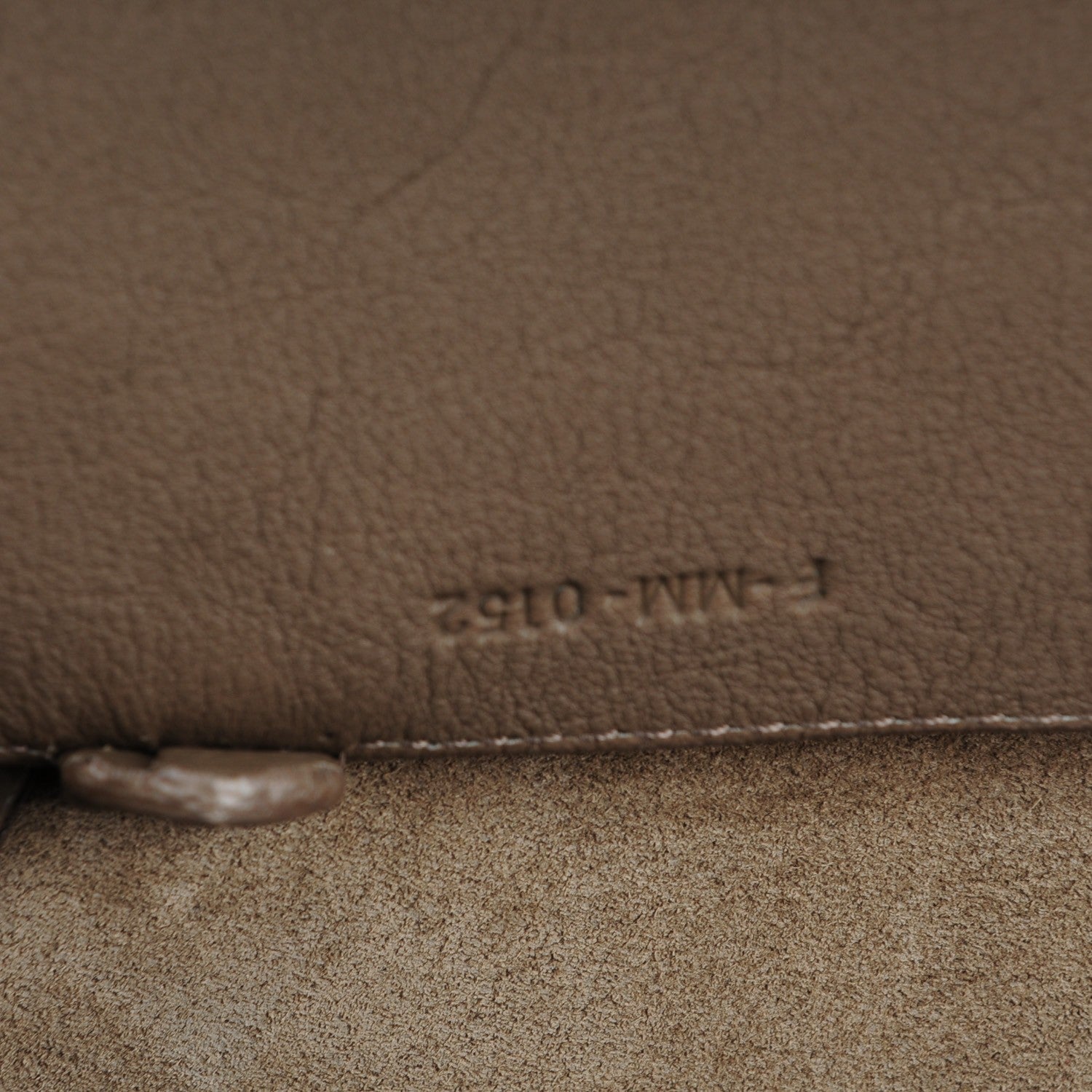 Celine Soft Grained Calfskin Medium Phantom Luggage Cabas Souris 9 of 9