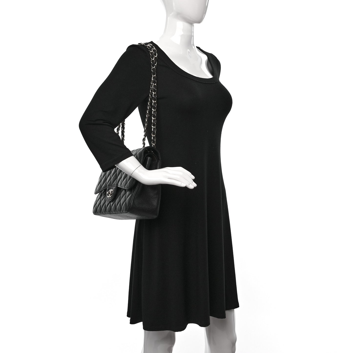 Lambskin Quilted Maxi Single Flap Black